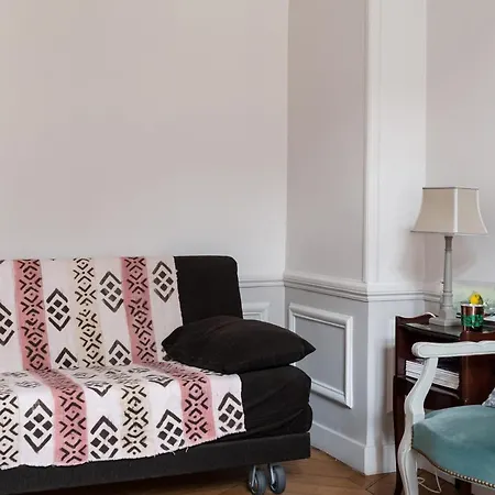 Rue De L'universite Iii By Onefinestay * Paříž