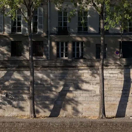 Rue De L'universite Iii By Onefinestay * Paříž