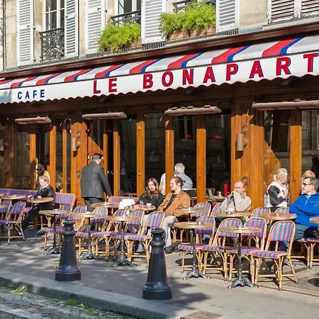 Rue De L'universite Iii By Onefinestay דירה פריז